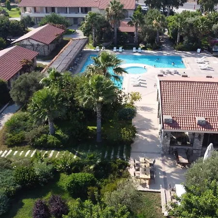 Flow Surf & Hotel 3*