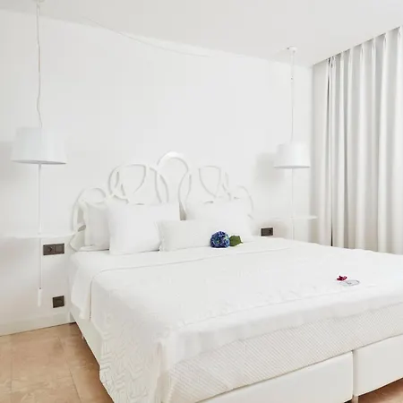 Flow Surf & Hotel