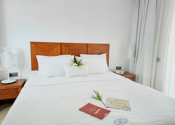 מלון Flow Surf &