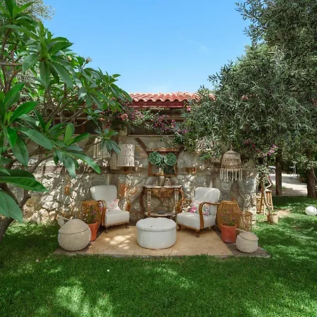 弗洛达特卡冲浪及海滩酒店