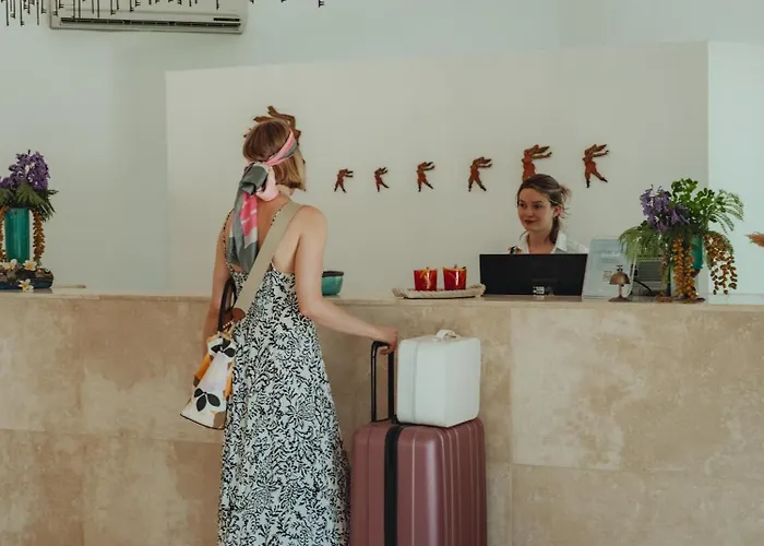 Szálloda Flow Surf & 3*