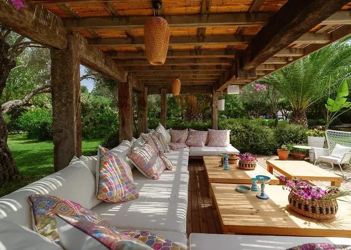 Flow Surf & Szálloda